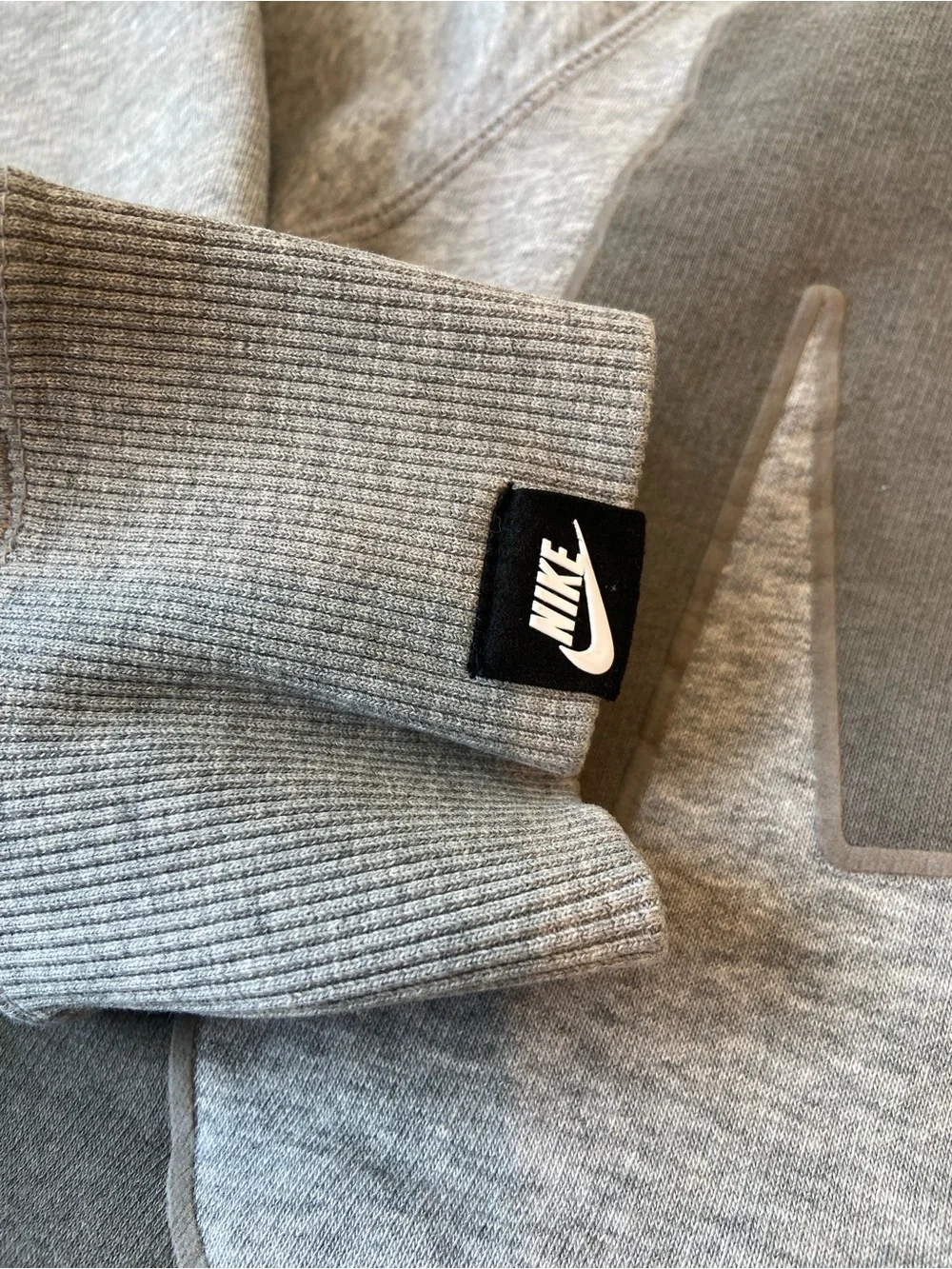 VTG T2K Nike Sportswear Hoodie Gray Drawstring Hood Pullover Longsleeve Large